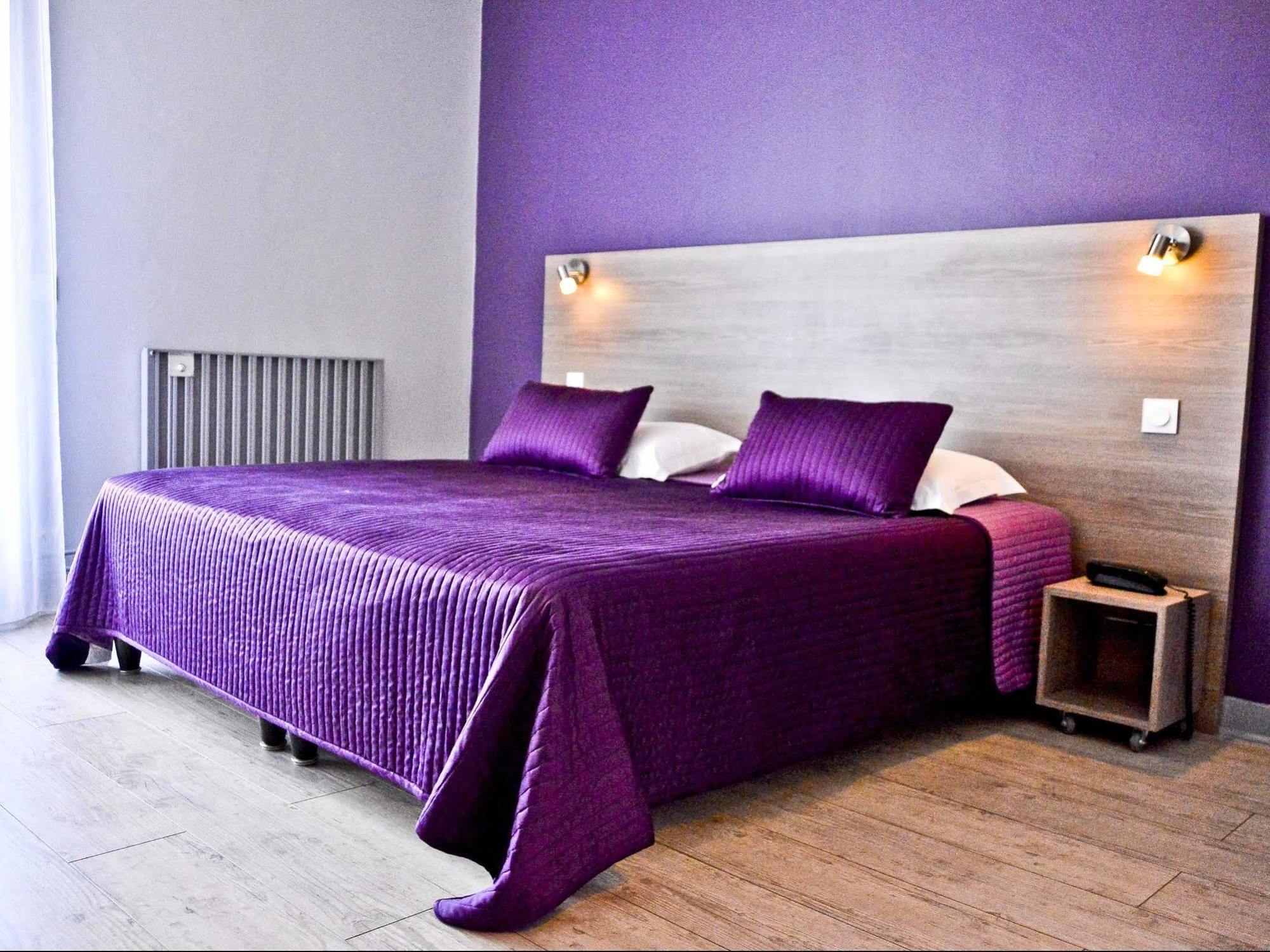Hotel Le Comty Feurs المظهر الخارجي الصورة
